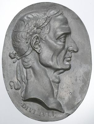 Bleiplakette mit Bildnis des Julius Cäsar