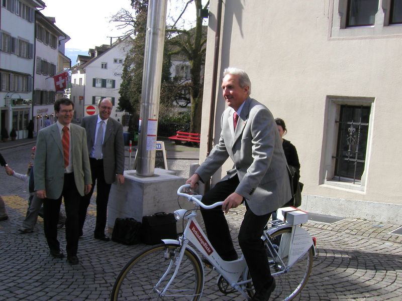 Rapperswiler Stadtrat Walter Domeisen unterwegs von Rapperswil nach Jona