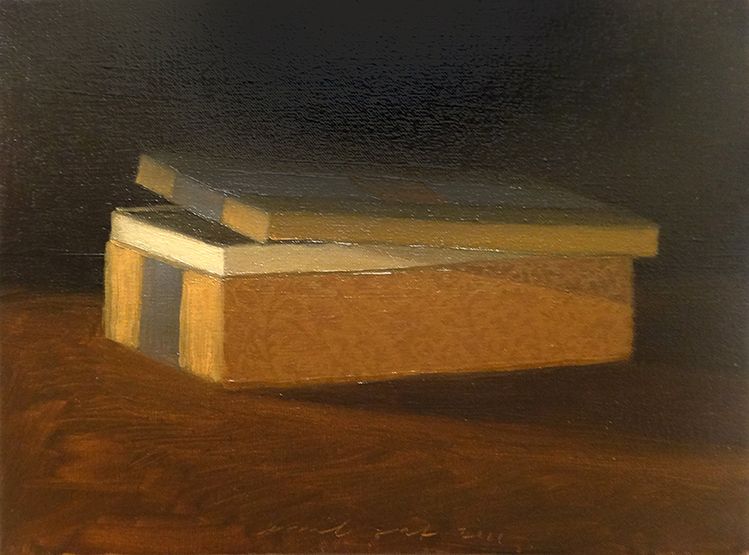 GELBE alte SCHACHTEL