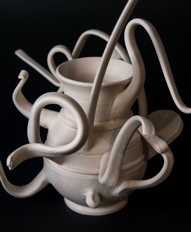 Contemporain Greek Octopus Amphore | Stoneware | 38 (w) x 41cm (h)