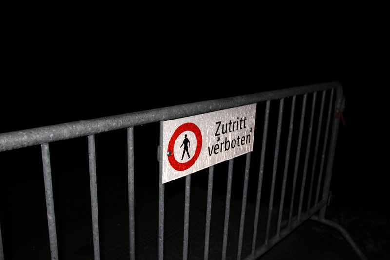 ZUTRITT VERBOTEN