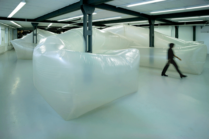 Ausstellungsansicht IG Halle, Rapperswil, 2004 Copyright: Lucie Schenker, St.Gallen
Foto: Stefan Rohner, St. Gallen