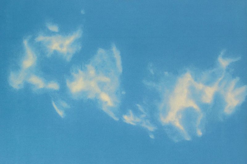 2002 Himmel Nr 8 (©2014, ProLitteris, Zürich), 49,5 x 74,5 cm, Öl und Dispersion auf Papier