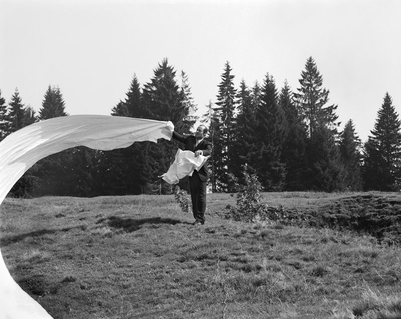 papiertücher im wind (tanzboden `04)