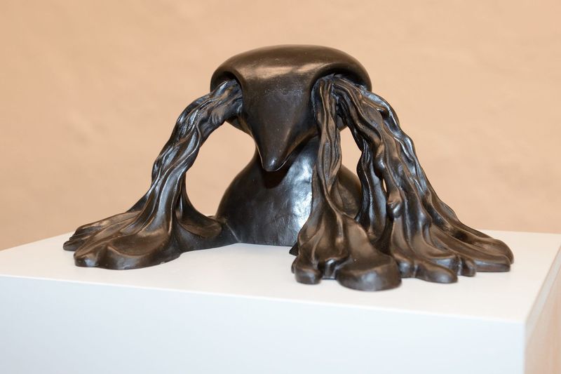 "ohne Titel", Victorine Müller, 2017 Bronze, Foto: Thomas Diener