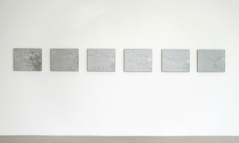 Annatina Graf, COSÌ BELLO, COSÌ PERICOLOSO, Soloshow, Galerie Chelsea, 2004, Foto: Patrik Hänggi, Laufen