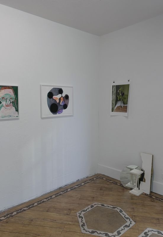 Ausstellungsansicht, v.l.n.r.: Janet Müller, Maya Bringolf, Sabine Hagmann, Samuel Haettenschweiler