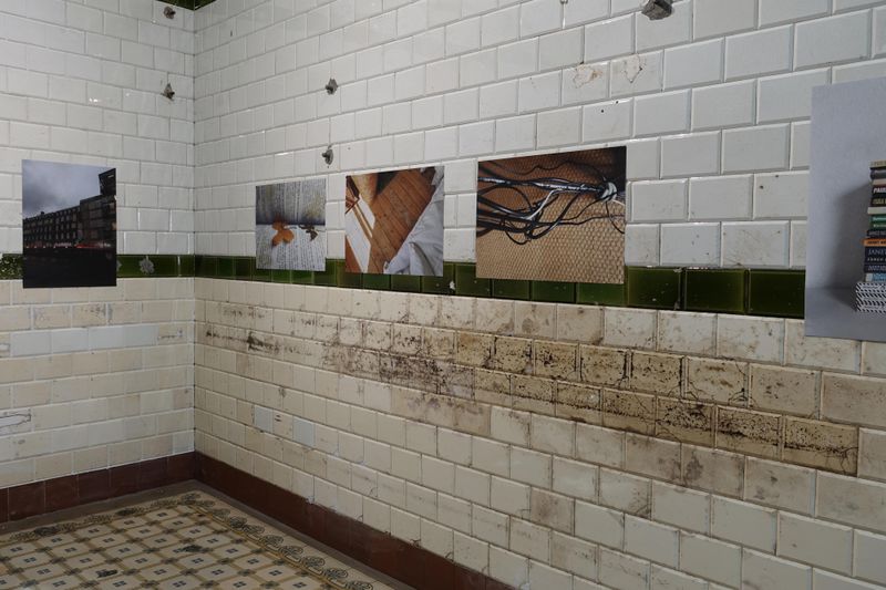 Randnotizen Ausstellungsansicht @ Never Stop Reading