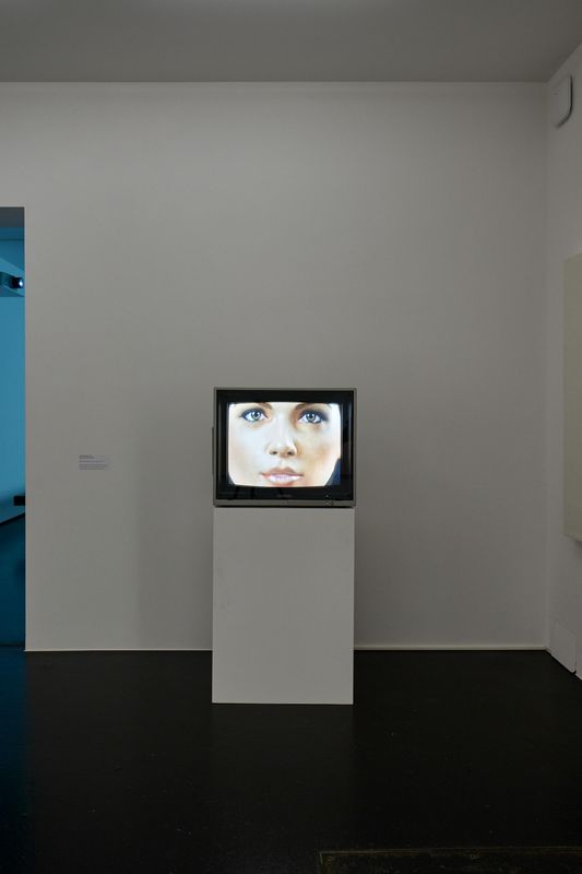 Exhibition View, Auswahl 22. Aargauer Kunstschaffende, 3.12.2022–2.1.2023, Aargauer Kunsthaus, Aarau Foto: David Aebi