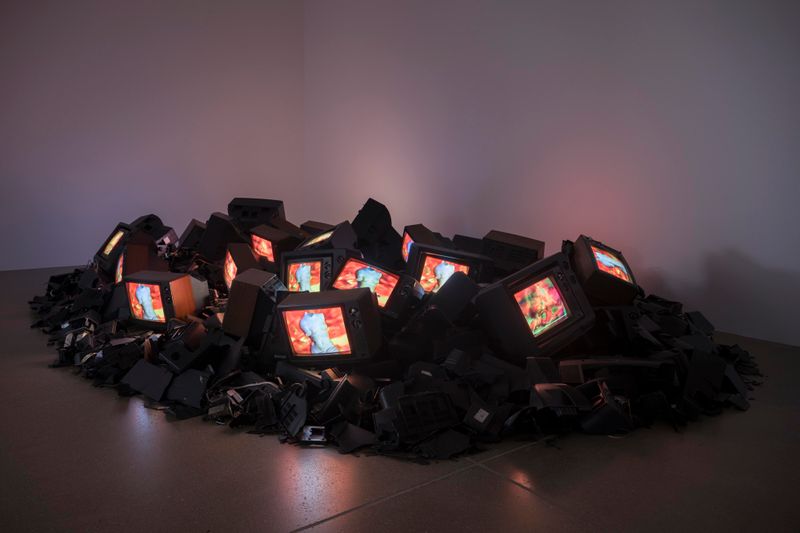 Nam June Paik - Fire Piece, 1992 Mehr Licht. Video in der Kunst, Aargauer Kunsthaus, 2026