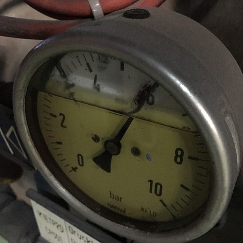 Different articulations of pressure and crackles of electricity. All sounds were created with an analog modular synthesizer.