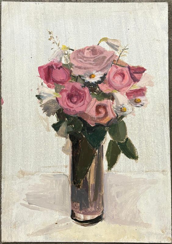 [Rosenstrauss (rosa) in hoher Vase]