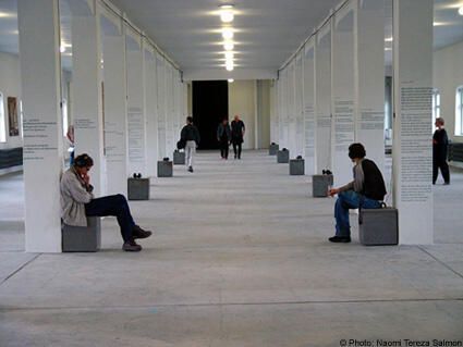 Installationsansicht, Buchenwald Museum, Weimar, Deutschland, 2004