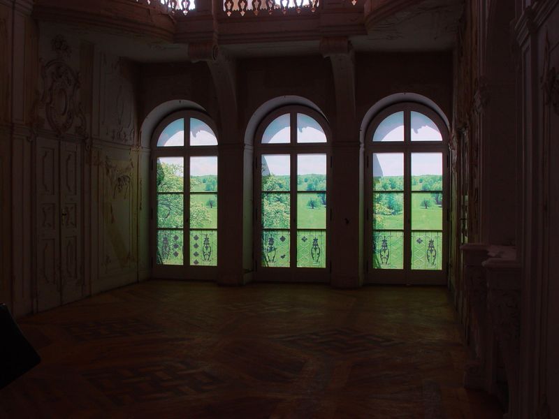 Exhibition view, Schloss Ettersburg, Weimar, Germany, 2002