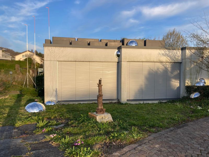 Mercedes Borgunska/Giulia Hess, bubble in a bubble, Christian Vetter, Was wir vergessen, wenn wir Bäume fällen