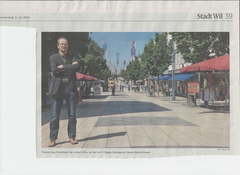 Stadt Wil - artwil - Obere Bahnhofstrasse zeigt Flagge