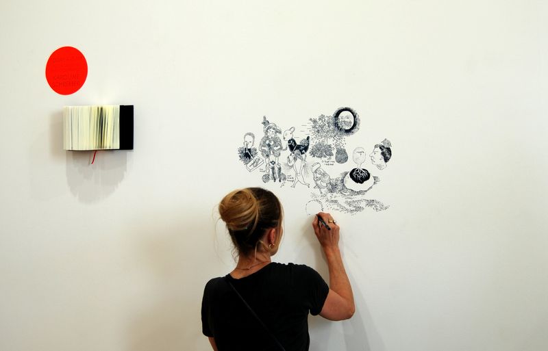 Karoline Schreiber Drawing the Audience I