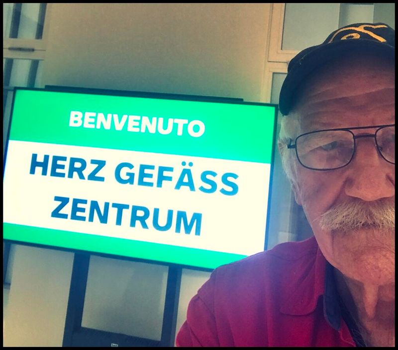Pedro Meier, Herz Gefäss Zentrum, ärztliche Nachkontrolle Herzklappenoperation, Inselspital Universitätsspital Bern, September 2025, Pedro Meier Lyriker, Schriftsteller, Multimedia Artist, Conceptual Art, Spoken Word Performance, Niederbipp am Jurasüdfuss – www.literaturport.de/lexikon/pedro-meier/ *
https://de.wikipedia.org/wiki/Pedro_Meier – Wikipedia
*