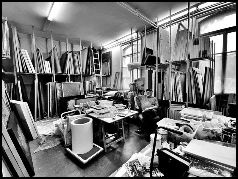 Pedro Meier, Atelier Kunsthalle Olten Offspace, Work in Progress, Foto 2020 Daniel Eymann, Raum für Kunst, Galerie Löiegruebe Solothurn, Artwork by Pedro Meier, Lyriker, Schriftsteller, Multimedia Artist, Conceptual Work, Spoken Word Performance – www.literaturport.de/lexikon/pedro-meier/ *
https://de.wikipedia.org/wiki/Pedro_Meier – Wikipedia
*