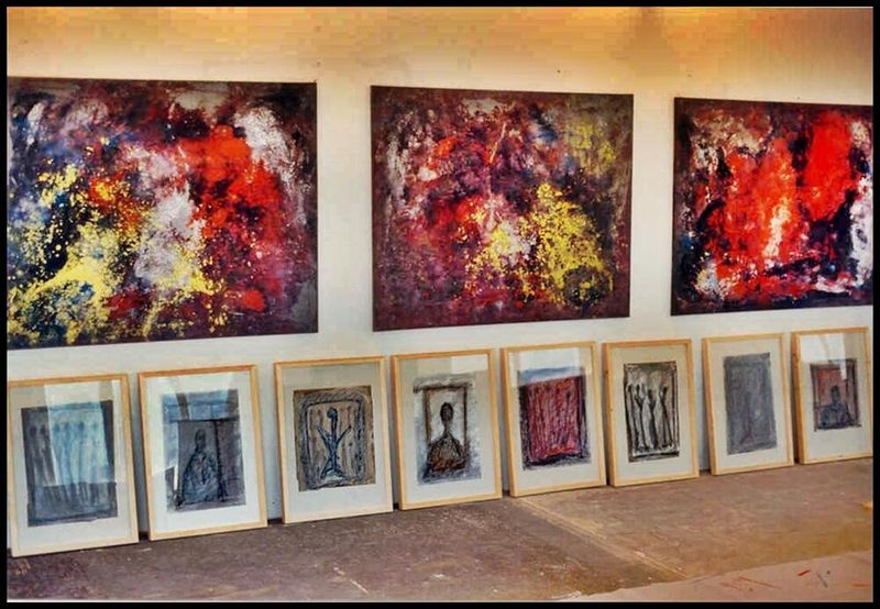 Pedro Meier Bilder im Atelier Alte Gerberei Aarburg – Auswahl für Solo-Ausstellung im Kunsthaus Grenchen 1995 – »Bilder der letzten 15 Jahre« – »Flugbilder Atlantikflug Charles Lindbergh« – Artworks by Pedro Meier, Lyriker, Haiku, Schriftsteller, Multimedia Künstler – Archivfoto – www.literaturport.de/lexikon/pedro-meier/ *
https://de.wikipedia.org/wiki/Pedro_Meier – Wikipedia