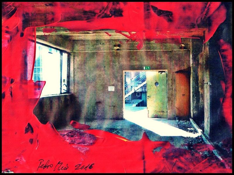 Pedro Meier ATTISHOLZ ÜBERMALT, Overpainted Photographs, Palimpsest, Werkzyklus Kettenreaktion 2016, Acryl, Art Campus Attisholz Areal Solothurn, Kunstperformance, Artwork by Pedro Meier Schriftsteller, Multimedia Artist, Künstlerlexikon SIKART Zürich – www.literaturport.de/lexikon/pedro-meier/ *
https://de.wikipedia.org/wiki/Pedro_Meier – Wikipedia
*